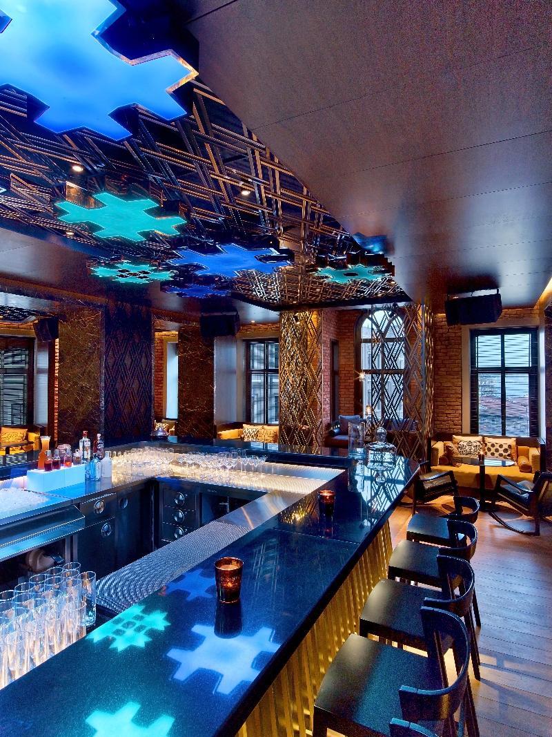 W 5* İstanbul